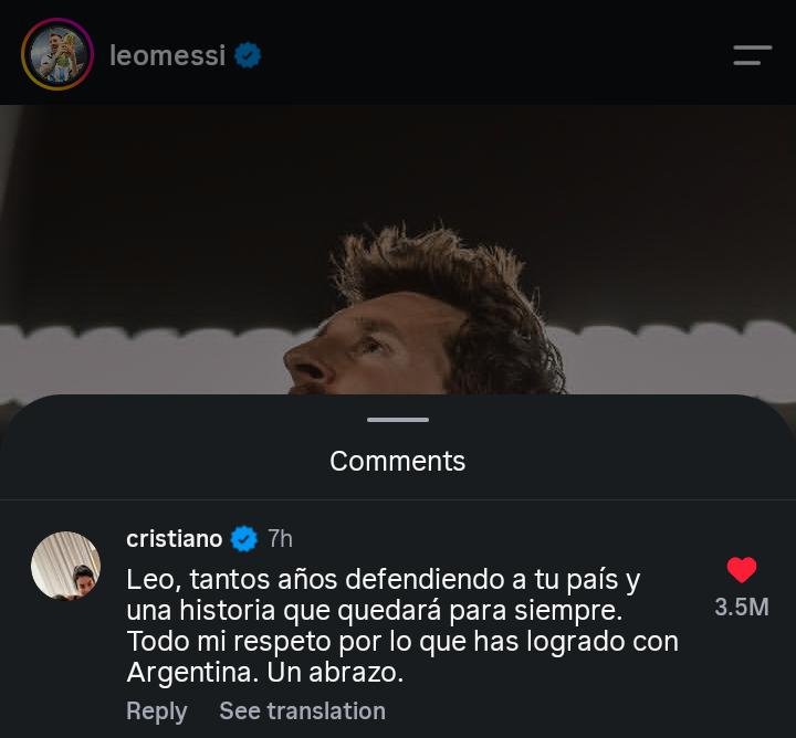 InstantFoot_ht's tweet photo. 🚨 Cristiano Ronaldo 🇵🇹 réagit aux adieux de Lionel Messi 🇦🇷 sur Instagram ! 📲❤️

🗣️ « Léo, tant d’années à représenter ton pays et une histoire qui restera gravée pour toujours. Tout mon respect pour ce que tu as accompli avec l’Argentine. Une accolade. »

#InstantFoot https://t.co/QzBAcriiCh