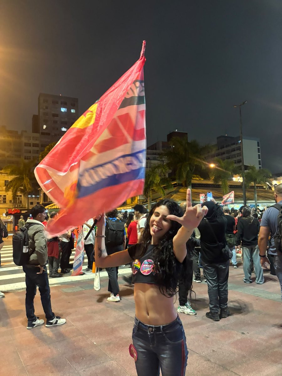 003minyard's tweet photo. @iouyko Pra deixar registrado, eu fui eu tava
Viva a democracia 🚩⭐️ https://t.co/R6g5NMYTJM