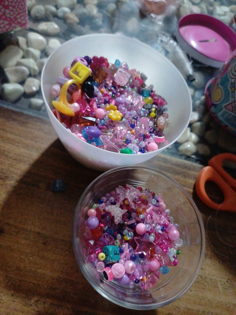 vgguk_'s tweet photo. Chilaquiles, les hago una pulserita?💕 https://t.co/eHauGBClMa