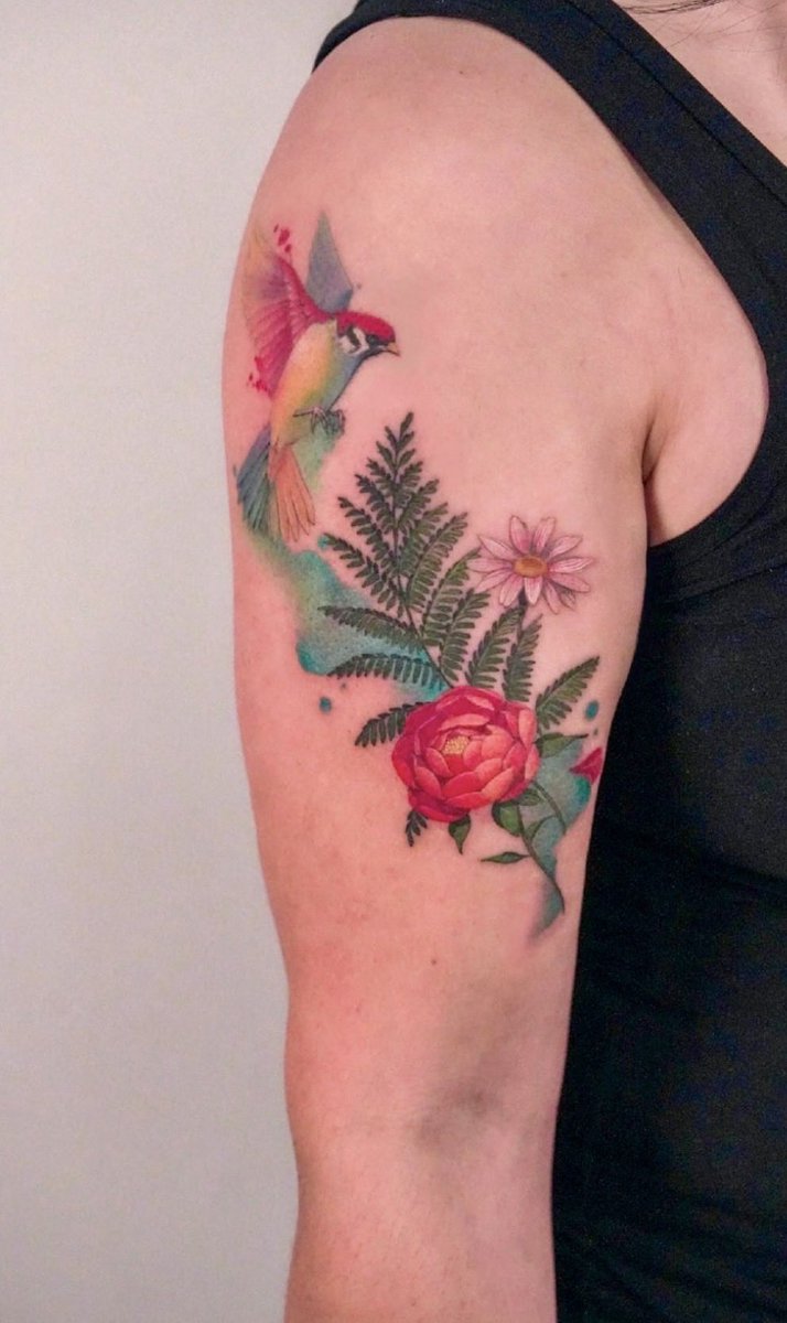 Librarygal05's tweet photo. @snowyxq1 Yes! And then when I was 51 I got the most beautiful tattoo-a memorial for my mentor ❤️ https://t.co/yANVX0iTun