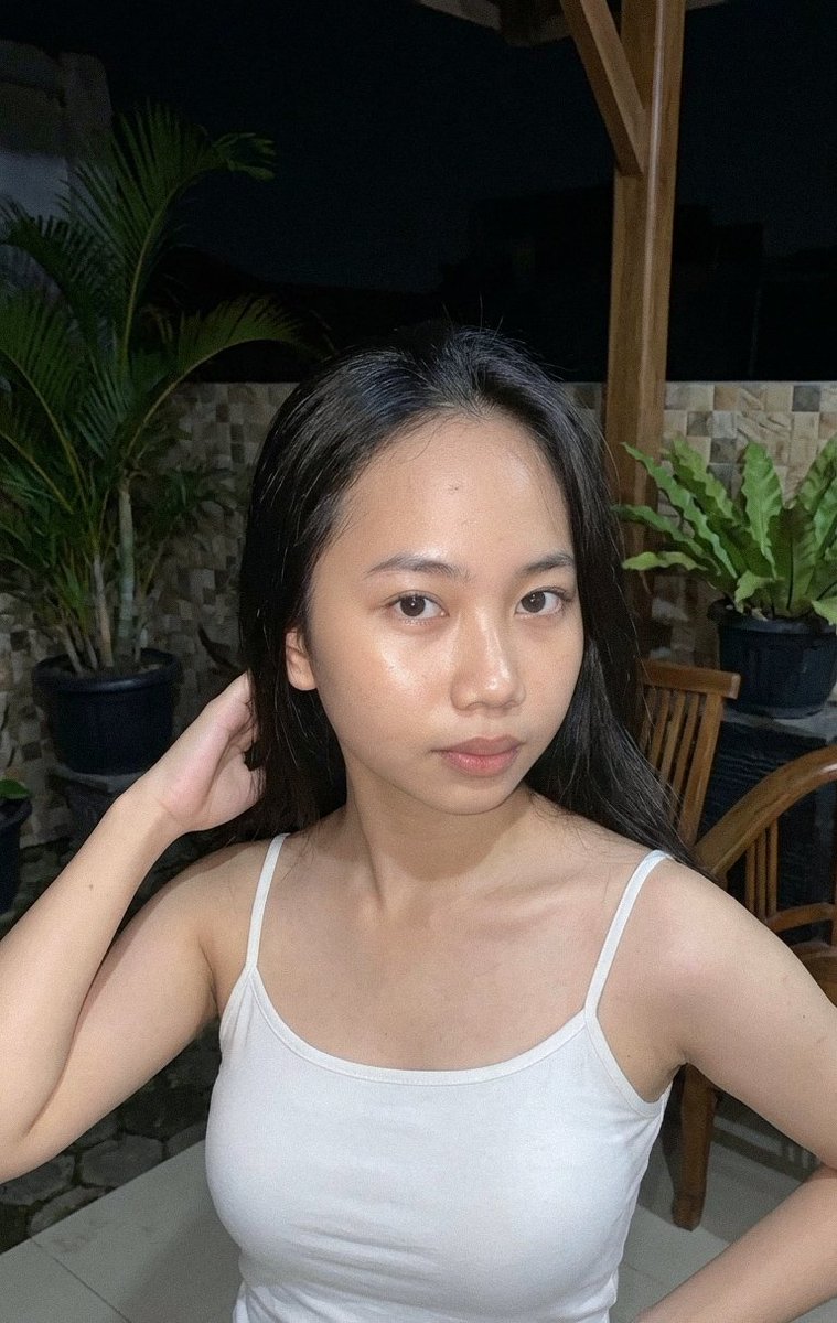badLuluv's tweet photo. Remesin dari belakang dongg https://t.co/DWSeUyd2R1