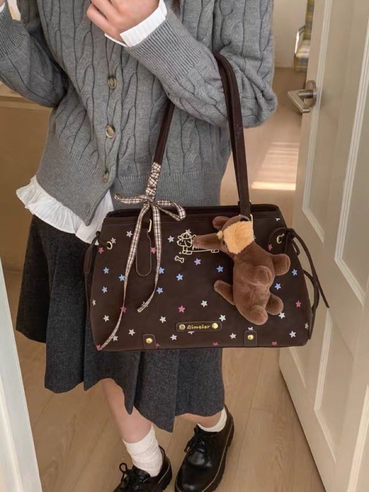 cholymarkk's tweet photo. 👜 Caidre Bag Dog bag Lot.3 เว็ปมาแจ้งคูปองส่วนลดอีกรอบ ใครไม่ทันรอบที่แล้วรีบจัดค้าบ 

ꔛ ลดเหลือ ราคา 399฿  | มัดจำใบละ 100 

สองแบบที่เฟมัสมากมากกกก ขายไป 1000+ไม่เกินจริงคับบบ🌬️

📮 ส่งเหมา 40
⏰ ปิดรับจนกว่าของ / คูปองลดราคาหมด
🚙 𐐪 สั่งซื้อทาง dm หรือ ไลน์ https://t.co/sOajeIlpeR