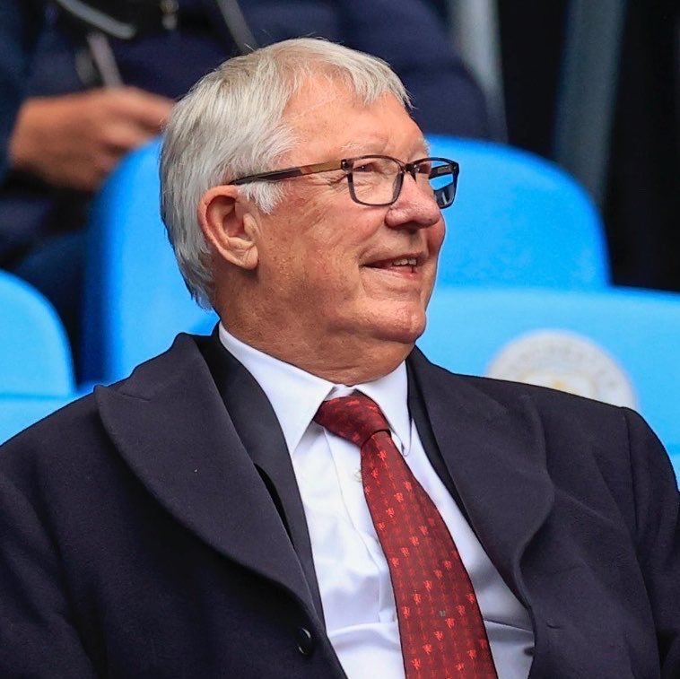 FullTimeX_'s tweet photo. 🚨🗣️ Sir Alex Ferguson almost came out of retirement to coach Manchester united again:

"When I retired, I was happy but when I saw things going bad after three to four years of my retirement, I wanted coming out of retirement to coach Manchester united again but, my family and doctor said it's a bad idea so I forgot about it and continue to enjoy my retirement"