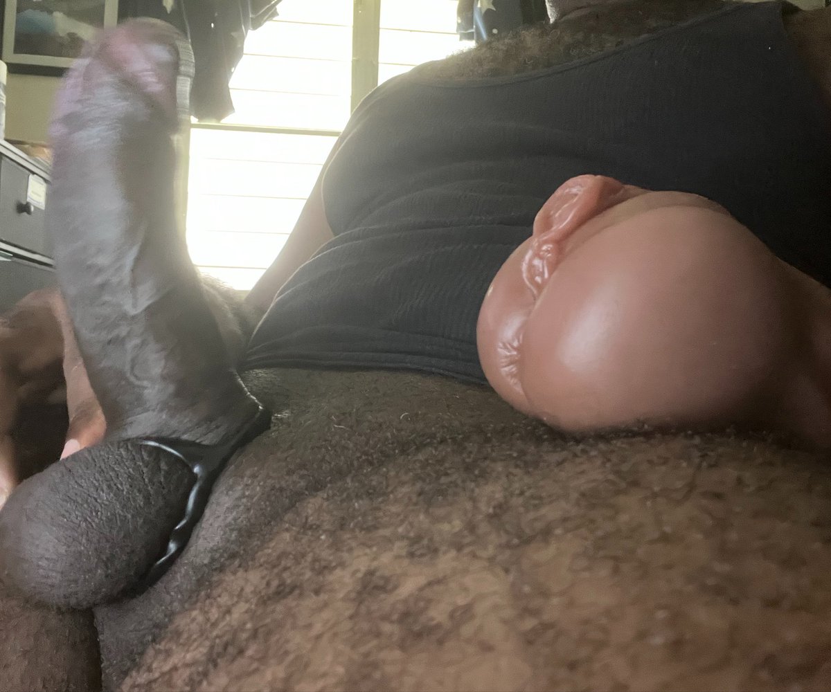 MrNMrsGooner's tweet photo. Who doesn’t love a good gooning session #ido #bbc #thick #edge #goon #gooner #horny #ebony https://t.co/w64hAVygk4