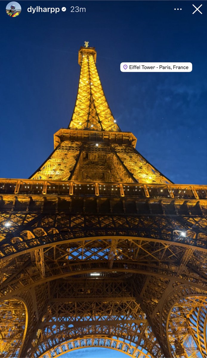 KingsShowYoo's tweet photo. Dylan Harper allegedly knew about the other guy and was posting the Eiffel Tower… bro was sending us clues the whole time
😭🫸       🫷😭
             👩 https://t.co/5IENew0lIw