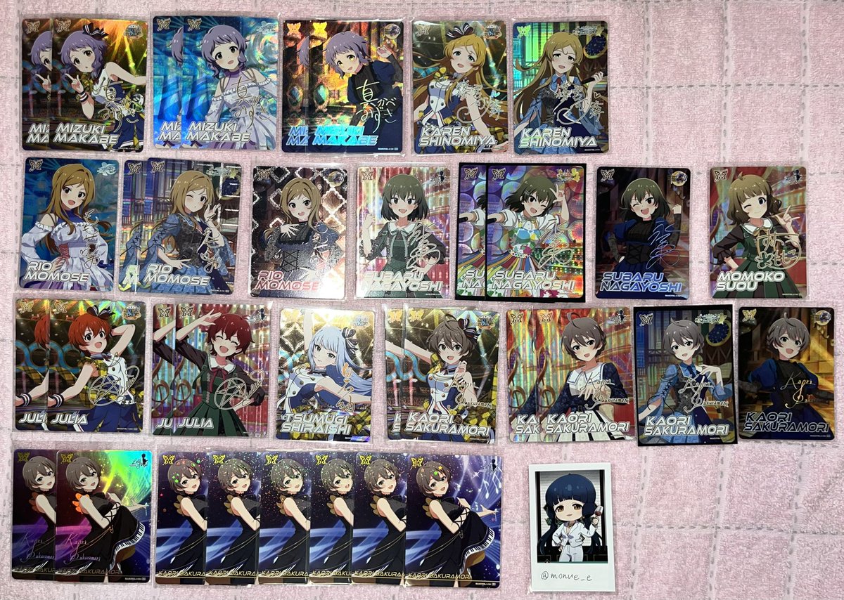 monue_e's tweet photo. 交換
ミリオンライブ　カードフォリオ
譲) 
MR 歌織(vol.2)、ジュリア、琴葉、紬、桃子、このみ
MLR PR 画像参照

求) 
MR麗花(vol.1、vol.2)、杏奈 百合子1枚
PR~PR++麗花
MLR vol.1~4 麗花(ひなた、千鶴、ロコ)
括弧内は麗花との交換を含む場合のみ

MR麗花、PR麗花とMLR複数枚交換も可能です。
↓ https://t.co/K2mbeSsdkq