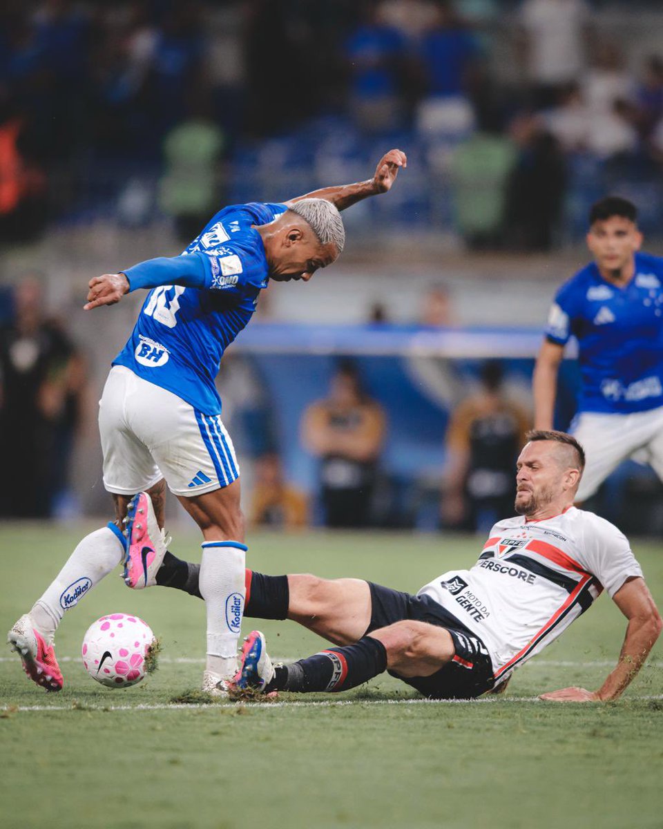 MatheusPereira's tweet photo. “Confiem para sempre no Senhor,
pois o Senhor, somente o Senhor,
é a Rocha eterna.”
- Isaías 26:4 https://t.co/dNkMUf3mhr