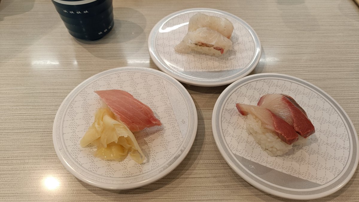 tasmanattiman's tweet photo. ひさびさにひるめしにきた https://t.co/OtbvsUJbPv