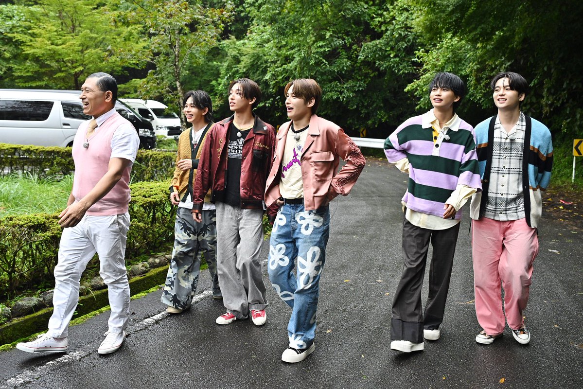 TBS_TV_ONO's tweet photo. ONE N’ ONLYの #フルアウトTV

記念すべき初回放送🎉
いよいよ本日深夜0時59分からです📺

メンバーがフルアウトで挑んだ
バンジージャンプ❗️❗️❗️❗️❗️

全力先生は #オードリー #春日俊彰 🌸

全力で楽しんだもん勝ち です😁
MEGAモリアガレ🙋‍♀️

#TBS
#ONENONLY
#ワンエン
@onenonly_tokyo https://t.co/PySaYoSB17