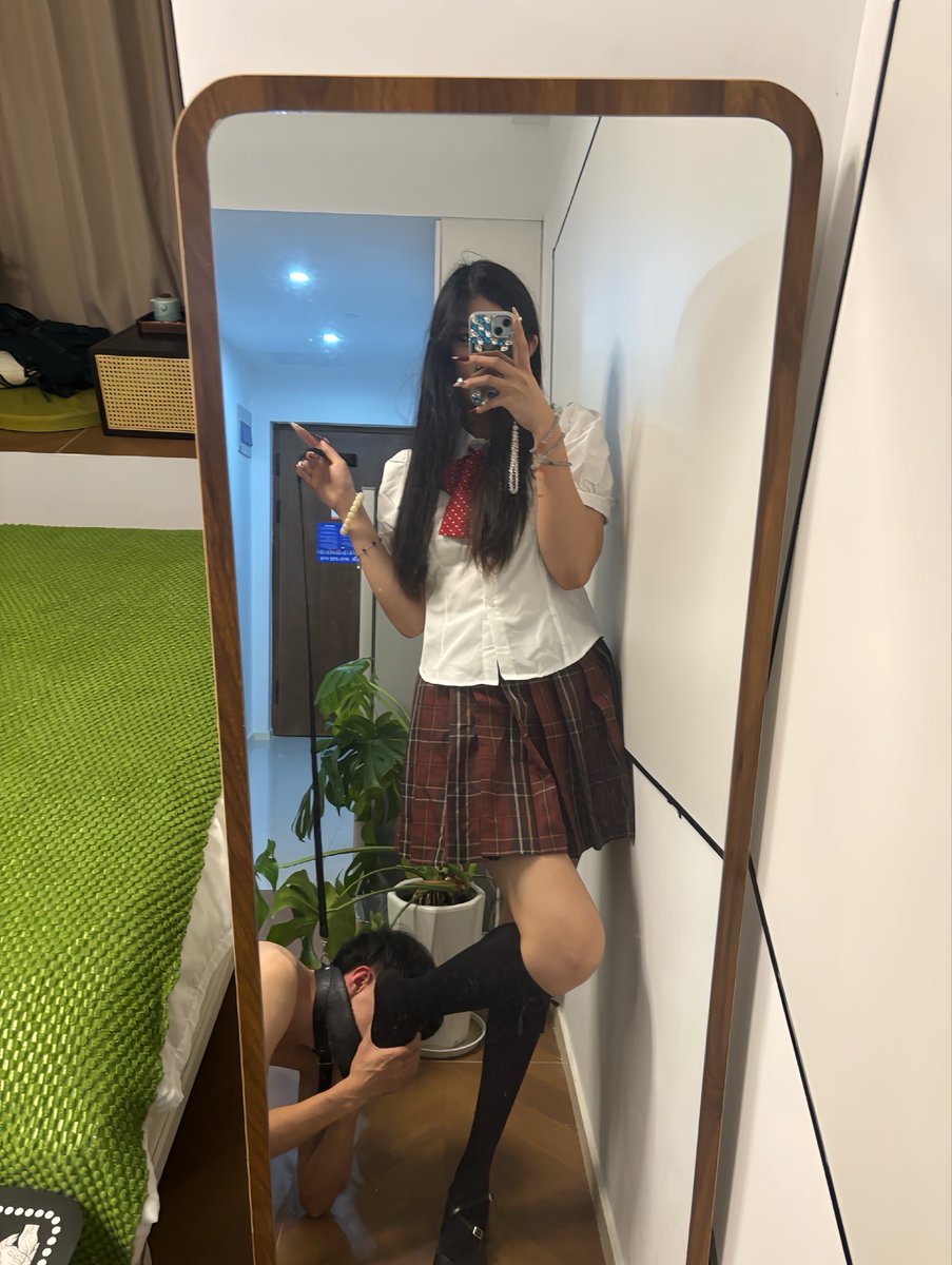 AimisamaS's tweet photo. 苏州上课过日 私信 直播奴有优惠 收。奴私奴面贡脚奴狗奴刑奴
#耳光 #恋足 #狗奴 ＃前高 ＃女S #厕奴 ＃男M #狗子 #週教 #口舌 #虐蛋 #美臀 https://t.co/L724rtqXLL