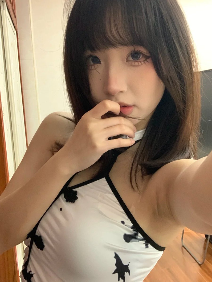MengXu16928's tweet photo. 在嗎？
叫老婆 https://t.co/3zsYJKL45g