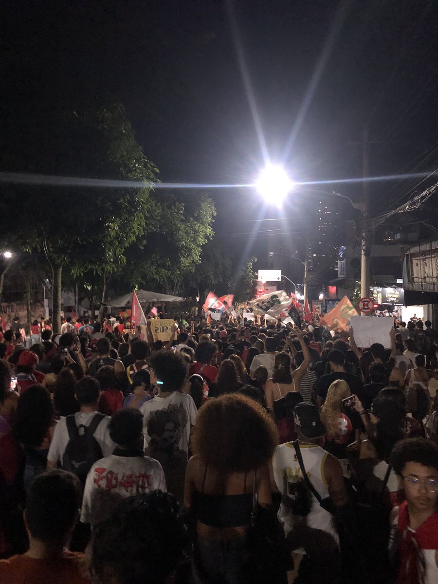 adanbraids's tweet photo. Faço parte de uma parcela de goianos que não são fascistas! 🌟🇧🇷 https://t.co/Z0tTughgCq