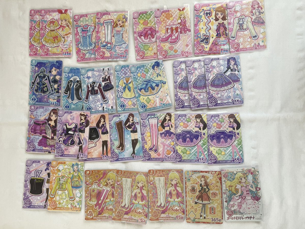 ____n373's tweet photo. 今日はこれだけ！
レアが思ってたよりも出て嬉しすぎた😭
早速被りまくってるからしばらくしたら交換に出そうかな
セブンのカードも無事ゲット出来てレアも出て満足🫶🏻

 #アイカツアンコール 
 #アイカツ https://t.co/1daGA2R7tt