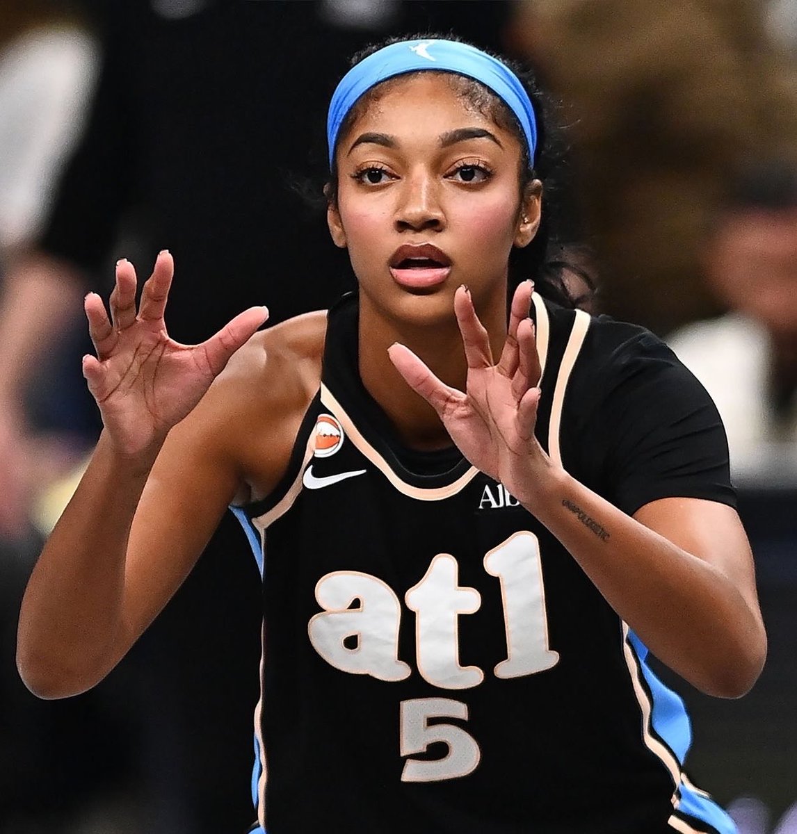 trendyhoopstars's tweet photo. FUN STAT: Angel Reese enters Game 3 with a +21.6 net rating, the highest among all players in the WNBA playoffs. 

That means Atlanta outscores its opponents by +21.6 points per 100 possessions when Reese is on the court.

Through four postseason games, she is averaging (17.0) points, (8.3) rebounds, and (4.1) steals+blocks per game. ✨