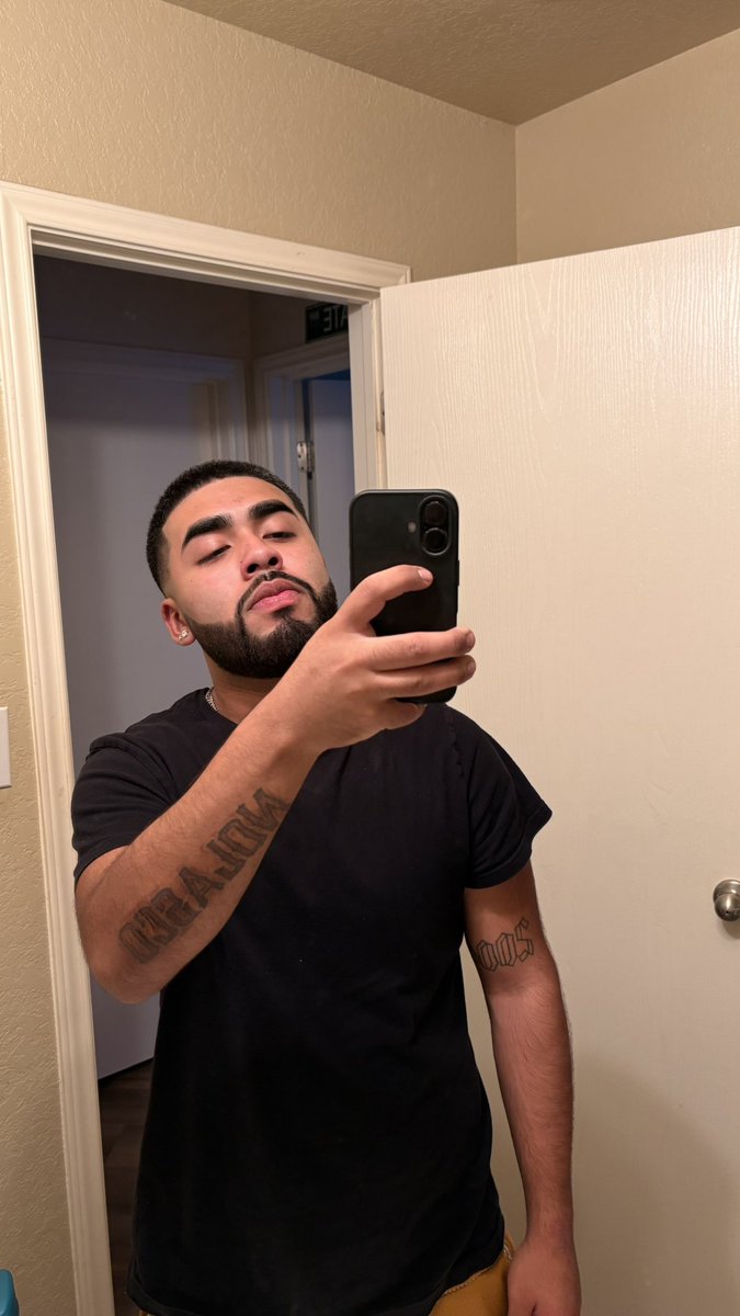 Ddawgg04's tweet photo. This bud good asf https://t.co/JCNkGNxNyV