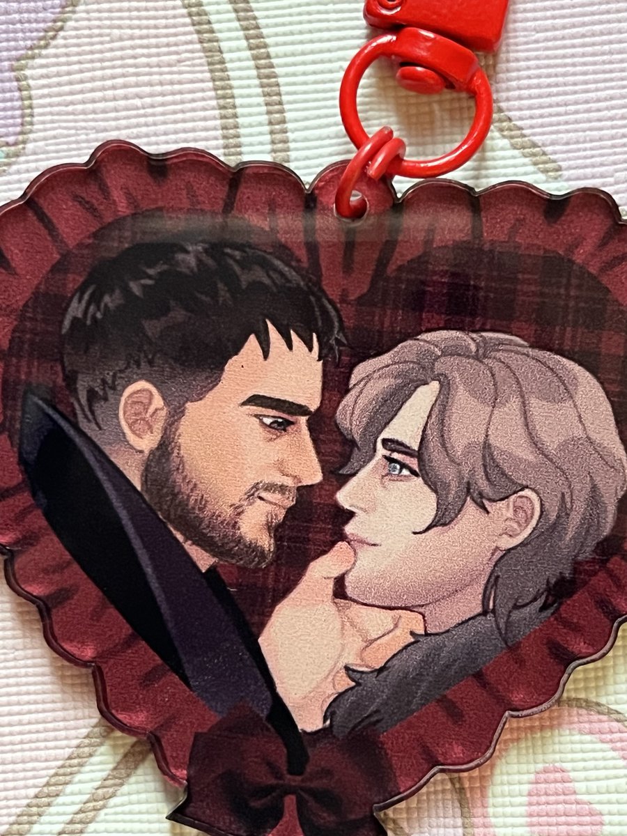 sparklykiki's tweet photo. #chreon keychains for #cf23 🩷🖤❤️ https://t.co/zQLXY5isM1