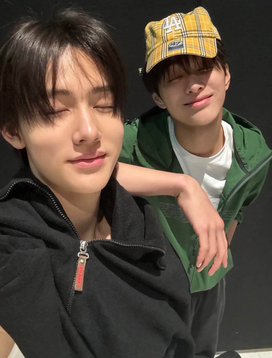 rhytmlove's tweet photo. beneran ada maen mereka https://t.co/6FOcmC58QZ