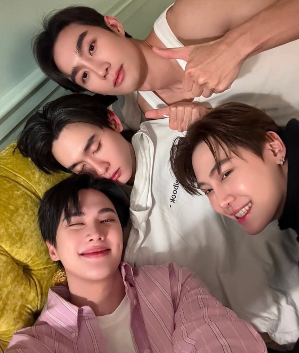 agapeploychi's tweet photo. หลับยังไงให้น่าแกล้งแบบนี้หล่ะยัยคุนบี๋  
.
.
.
น่าเอ็นดูแท้ ((แก้มน่าบีบมาก 🤏))😬😙😅 https://t.co/fAAsbkfcev
