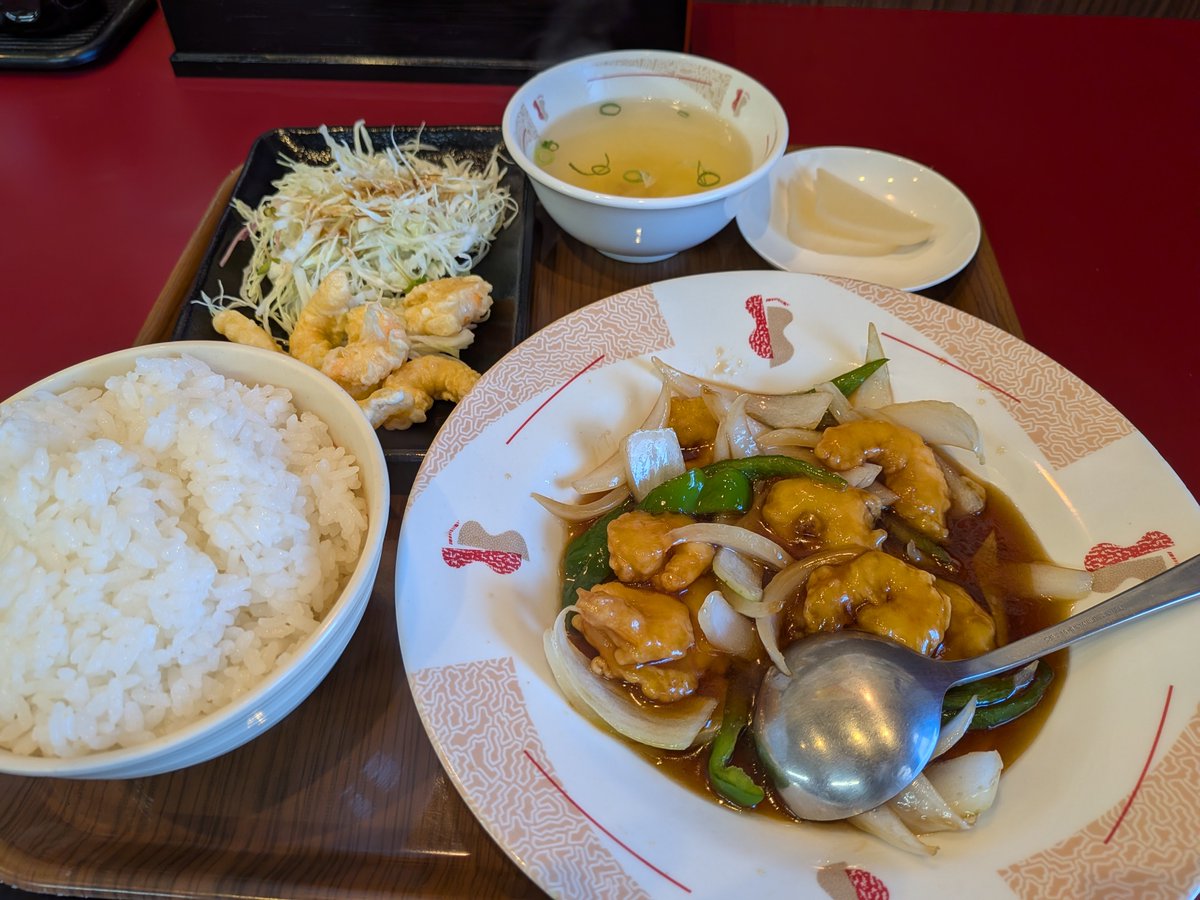 ssadk_c's tweet photo. 貴志川の加勢田商店　最近いつ来ても閉まってる
カレーラーメン食べたい

でお昼ごはんは近くの中華料理　孝司〜
えびの甘酢セット
美味 https://t.co/pN1cvY9Ex2