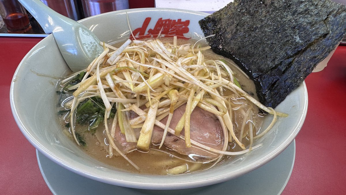 unahei_111cv's tweet photo. 人生初の山岡家。 https://t.co/3yrHC6S5HL