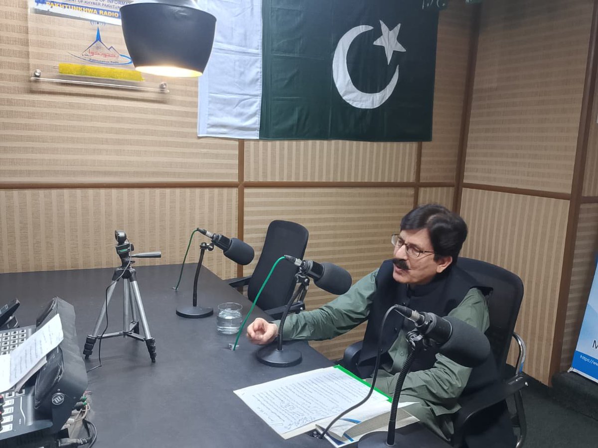 RtpscRts11's tweet photo. The Commissioner RTS, Shaukat Ali Yusufzai, participated as a guest speaker in the Radio Pakhtunkhwa programme, aired from Peshawar, Kohat, and Kurram.
During the programme, he highlighted the importance of the Right to Public Services (RTS) Act, its role in ensuring timely۔۔۔ https://t.co/1pTSwLz3gG