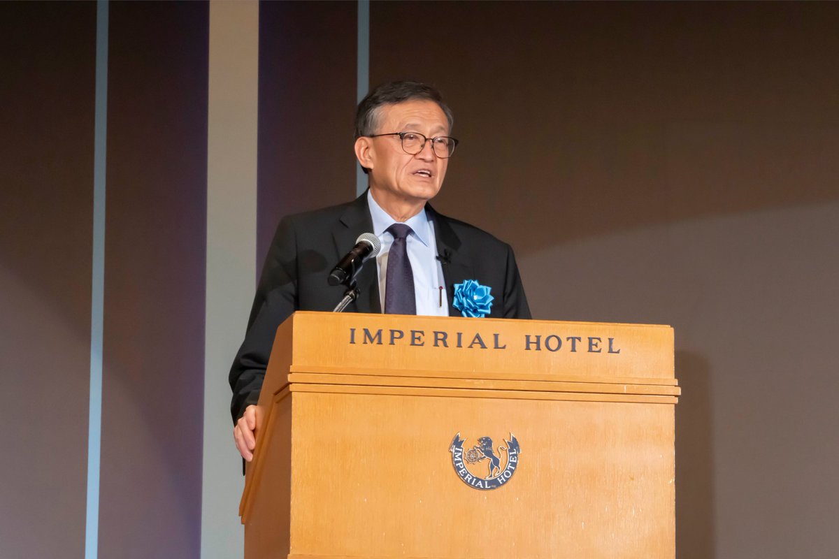 IntelJapan's tweet photo. インテル株式会社の設立50周年を記念した式典を帝国ホテル・東京で開催しました。

リップブー・タンCEOや大野誠 代表取締役社長による50年の感謝とこれからの50年に言及した式典には、日本の政財界におけるリーダーやパートナー企業のエグゼクティブが出席しました。

会場には、インテルの歴史や最新テクノロジーのほか、限定販売される50周年記念モデルのPCも展示されました。

記念モデルの詳細はイベントページをご覧ください。
https://t.co/n8qoPxOFut