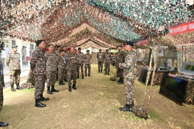 armylover247's tweet photo. Mission Ready. Future Focused.  #GeneralDhirajSeth, #COAS, visited #KhargaCorps and reviewed the operational preparedness and ongoing capability development initiatives.
नाना पाटेकर #StockMarket #60lakhPMSuryaGhar https://t.co/ShUpWZwQAo