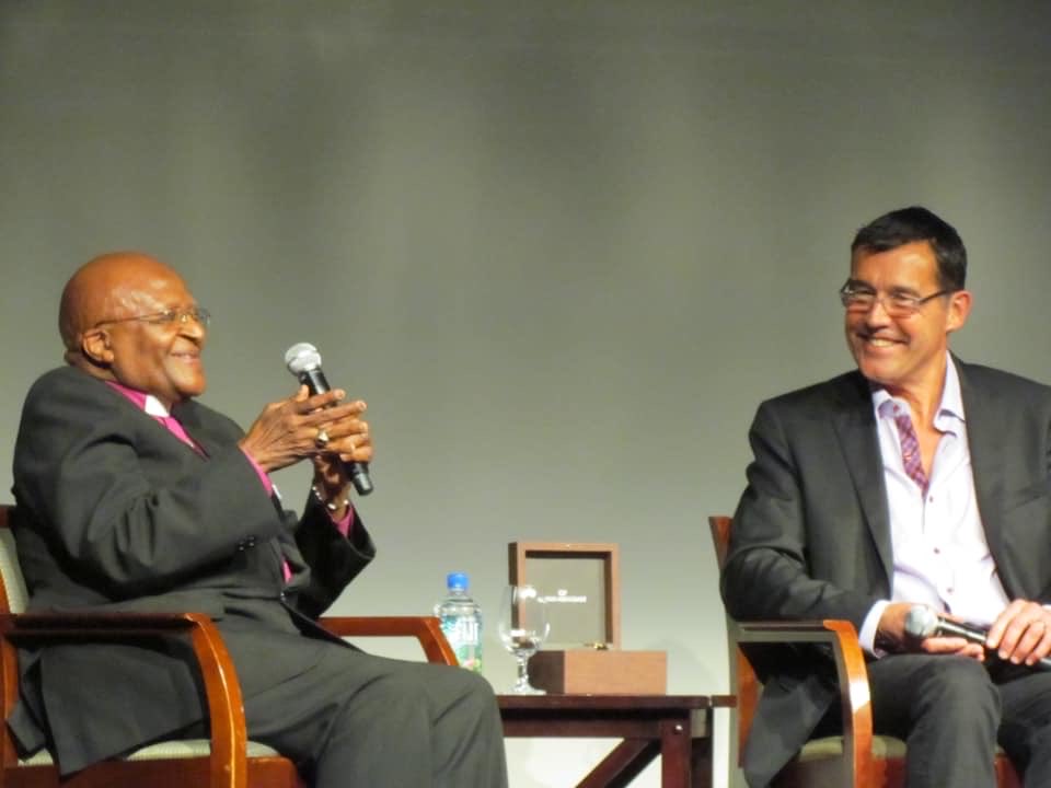 robertvtaylor's tweet photo. Celebrating this man of Ubuntu - I am because we are - on his birthday Archbishop Desmond Mpilo Tutu https://t.co/3LoOm1aEKx