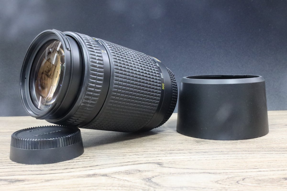 Hardoffcamera's tweet photo. AF NIKKOR 70-300mm 1:4-5.6 EDを入荷しました。
小ホコリありますがまだまだ現役で使えるお品物です。
ご興味あるかた是非どうぞ。
#ハードオフ八王子大和田
#ハードオフ https://t.co/A85hh7X90Z