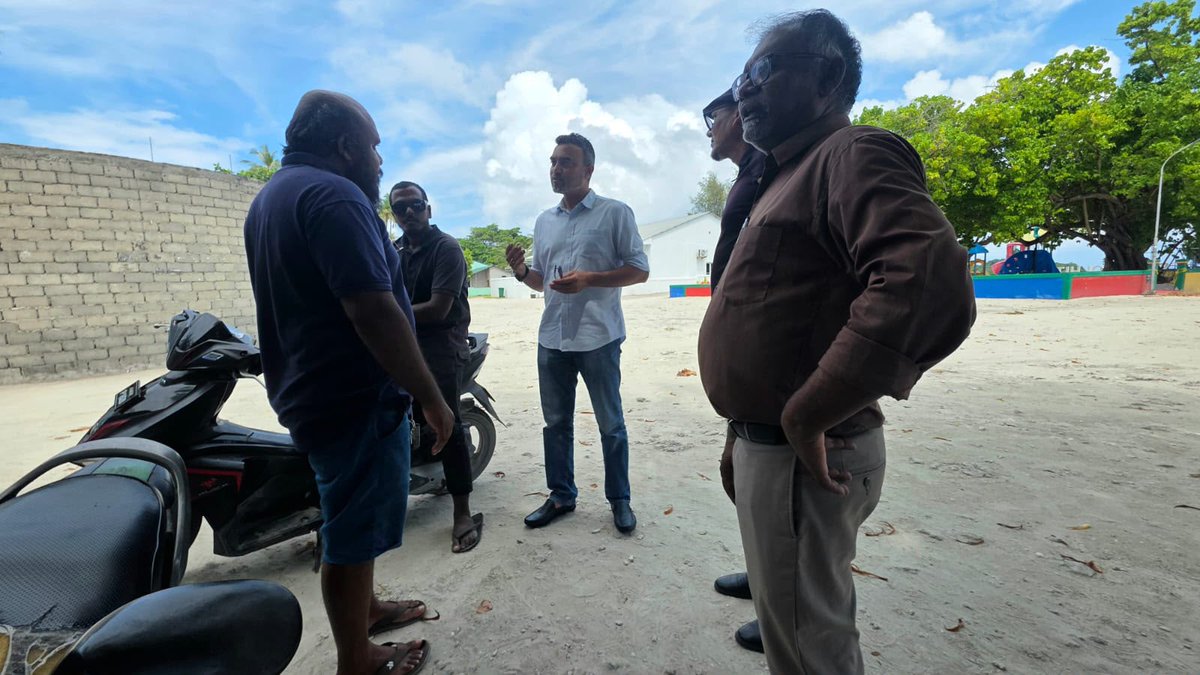 aabaareh's tweet photo. #ފުދުންތެރިދިވެހިރާއްޖެ ކެމްޕޭން ޓީމުން ރ. އަތޮޅުގެ 5 ރަށަކަށް ކުރަމުންދާ ދަތުރުގައި، މިވަގުތު ރ. އަނގޮޅިތީގައި
#Shahid2028
#FudhuntheriDhivehiRaajje https://t.co/6V4L3TgqbP