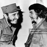 AlisAzahares's tweet photo. #CheVive En un intrincado rincón de la serranía boliviana, el Che  fue herido y apresado, pero su ejemplo de dignidad y entrega se sembró  para siempre en la conciencia de los pueblos. Hoy, a 58 años, su luz  guía sigue intacta.
#CubaViveEnSuHistoria https://t.co/LM2NVHUBZQ
