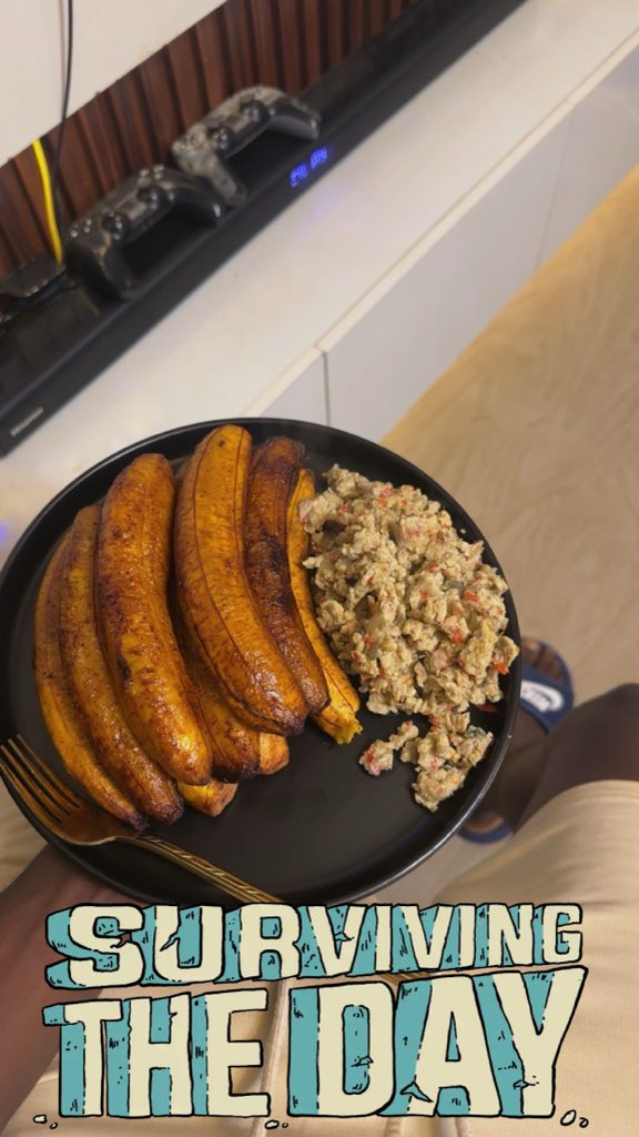 being_ade's tweet photo. Will definitely do this over and over again🤤 https://t.co/p9MQzcxK1u