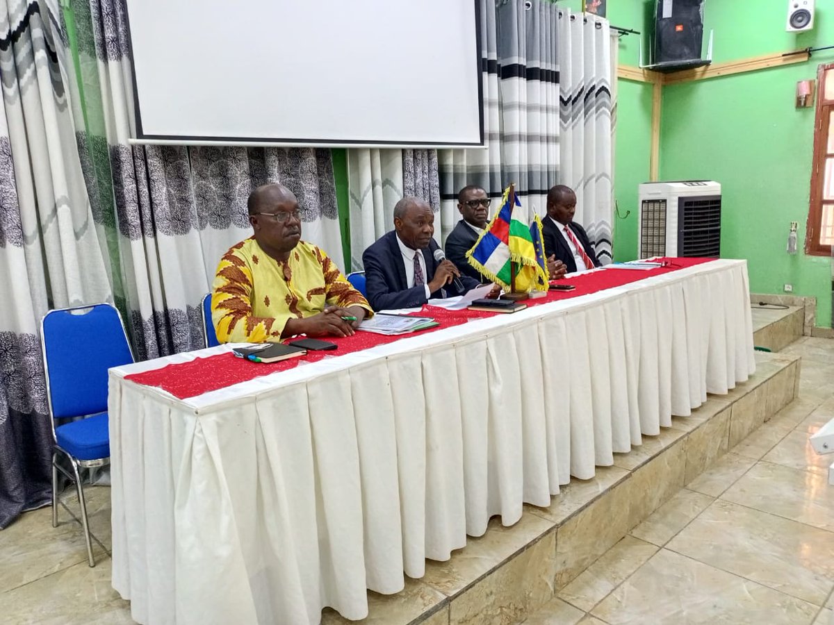 cco_rca's tweet photo. Le CCO participe à l’atelier de validation du Protocole de coordination des ONG, organisé par le Gouvernement.
Une étape importante pour renforcer le dialogue État–ONG, clarifier les procédures et améliorer la coordination des interventions des ONG.
#RCA #ONG #CCO https://t.co/KxzMEEmEQW