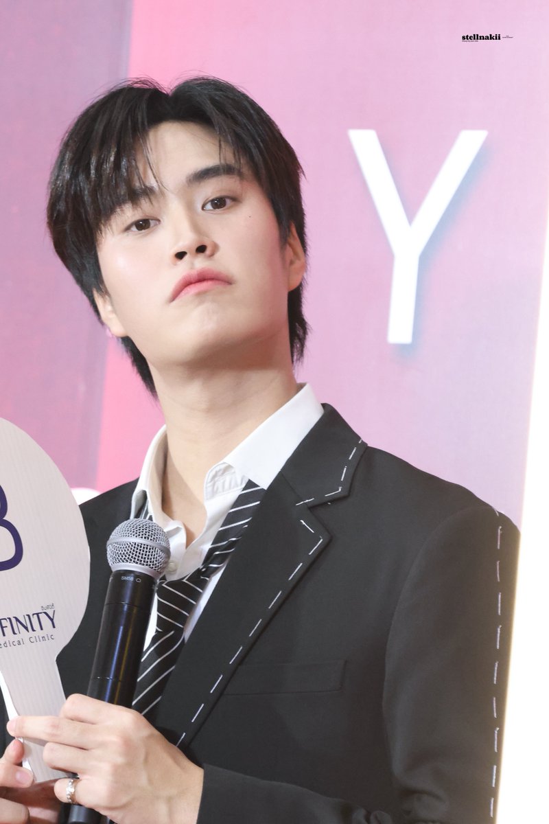 stellnakii's tweet photo. 261008

🧐😚🫳🏻🫳🏻

GEMINI AT NGAMWONGWAN

#InfinityMedicalClinicxGemini
#Gemini_NT #เจมีไนน์ 
@gemini_ti https://t.co/WbMjNrO9bR