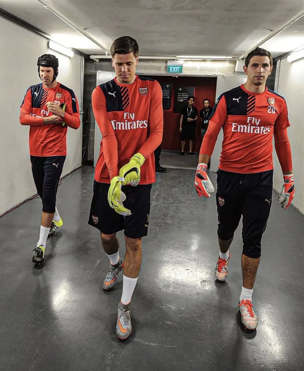 enzo_rbc's tweet photo. Arsenal was indeed cursed 
How did they fumble all these three https://t.co/p09FVLWoGg