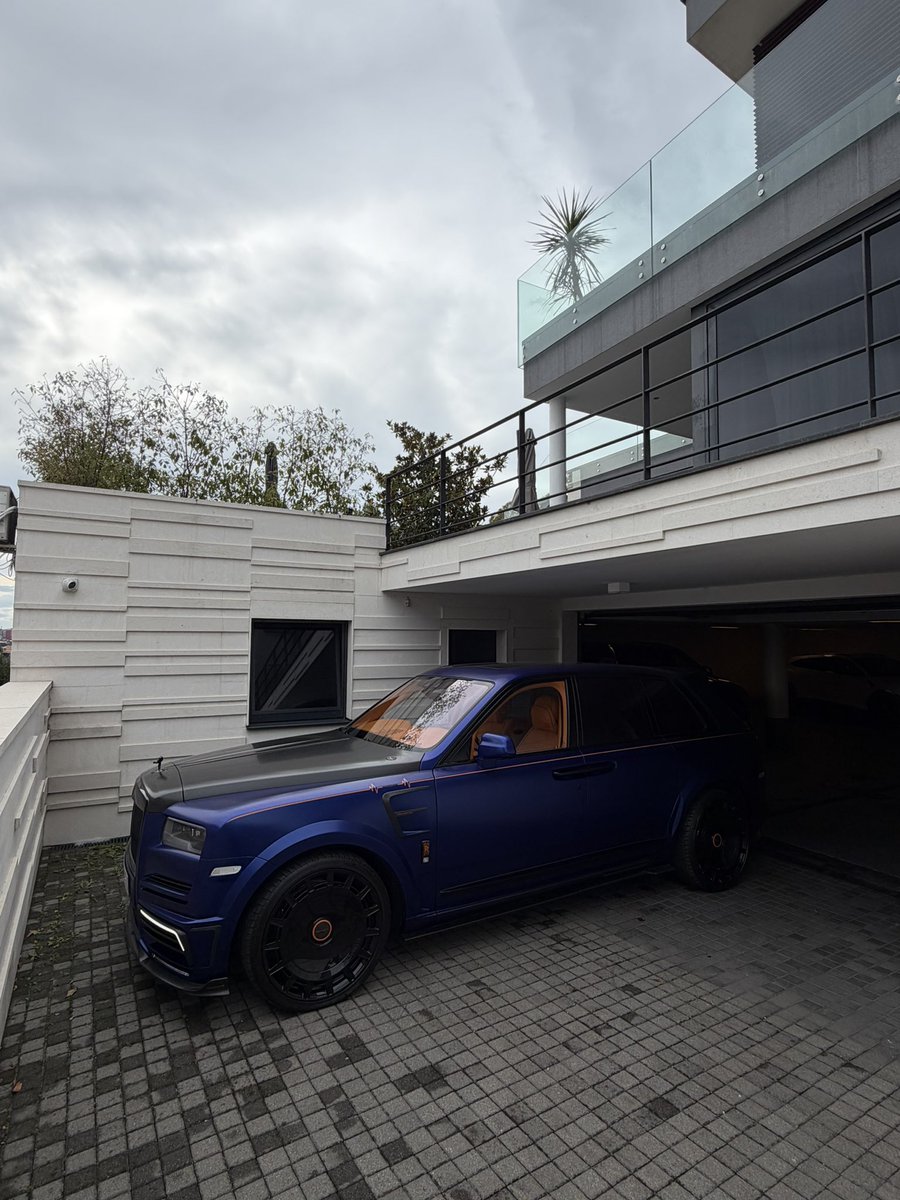 MoneyLord's tweet photo. Always convert your crypto into hard assets

Cycle after cycle, I've done the same

real estate, cars, whatever you like

That's the only real money, numbers on screens aren't real

It's unrealized until you convert it to hard assets

This cycle, the plan is to go much bigger. 

Stay consistent

it's the only way to succeed