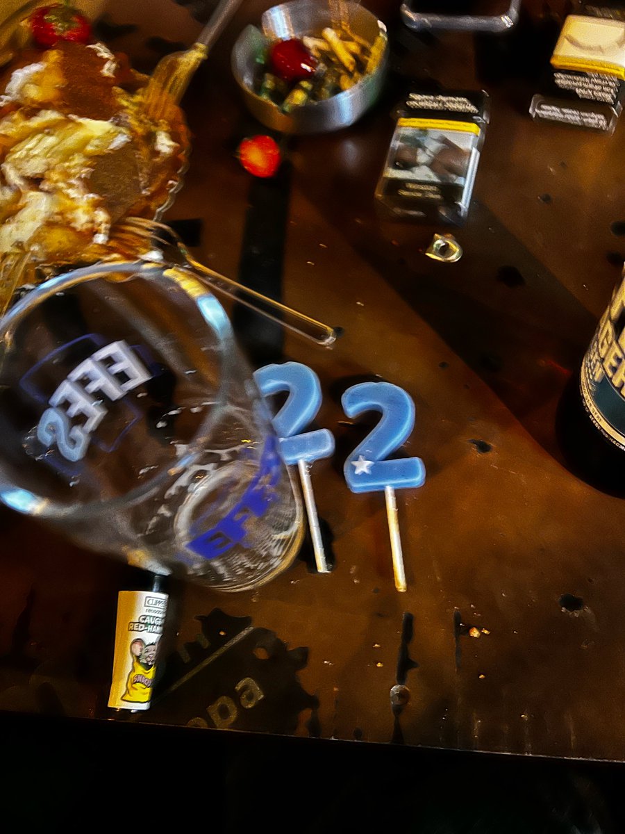 ciggsmokeme's tweet photo. 22! https://t.co/WJlQtxvYTK