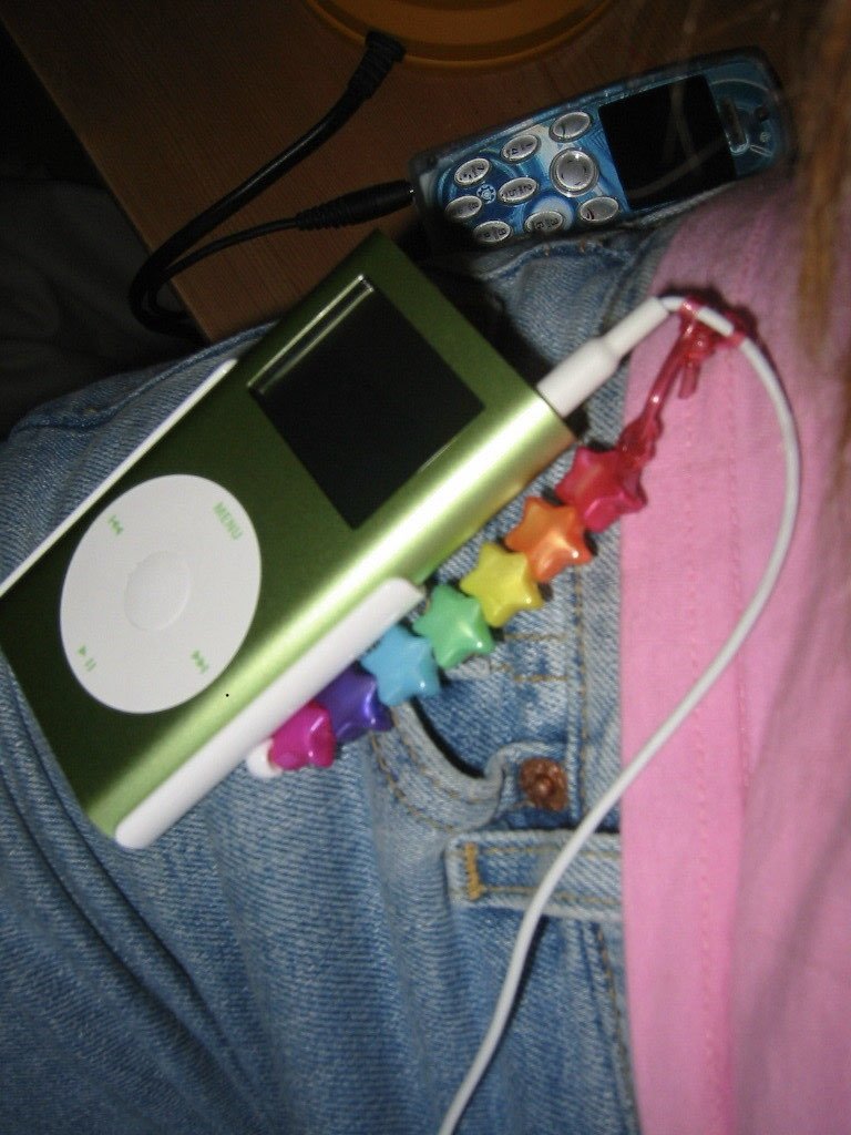 chrstnerode's tweet photo. was going through my old flickr and found these gems from 2004. peak tech era. no iphones, just vibes.

i built so many websites on that mac 🥹 https://t.co/x4bxv1RUA5