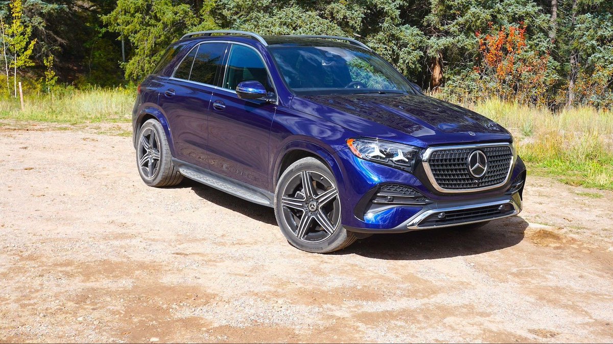 drivingdotca's tweet photo. First Drive: 2027 Mercedes-Benz GLE starts at $88,800 in Canada https://t.co/r5Uyn4Khax https://t.co/7B6U7ZpUMh