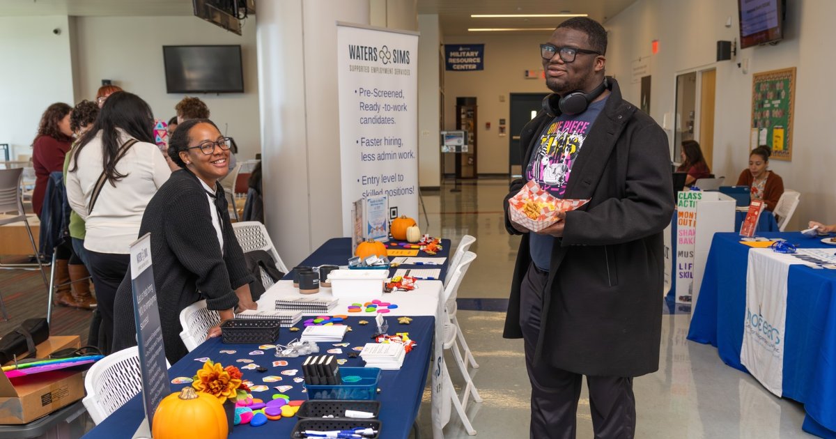 OceanEdu's tweet photo. Building a more inclusive future starts with opportunity! 💙 We recently hosted a Disability Employment Awareness Job and Resource Fair that connected students and community members with employers, resources, and opportunities. #MyOcean https://t.co/04qxN7QwmT