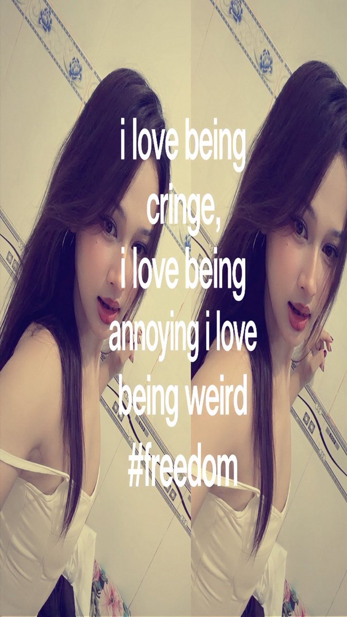 ReidaKimie's tweet photo. i love being weird😼 https://t.co/DhbY2OgB3H