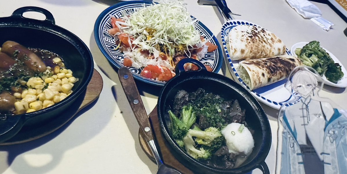 Deluta_IV's tweet photo. 友達とお肉食べてきたよ🍖 https://t.co/7F0xX4Nrgc