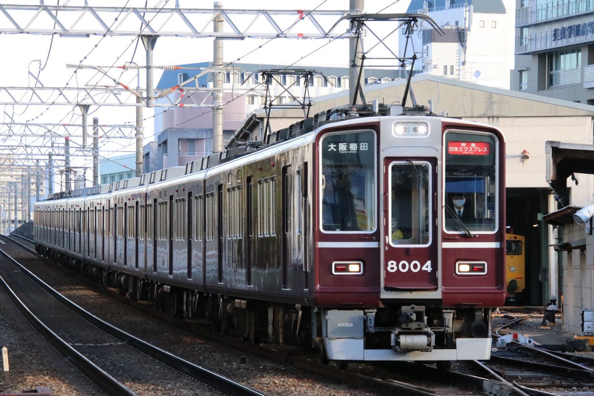 KozapyT19721019's tweet photo. 8004Fは宝塚線は中で、お気に入りの車両だったので、神戸線移籍はさびしいですね。Classicの時、箕面→大阪梅田普通に絡む運用が中心にだったので、日生エクスプレスでは、中々撮影出来なかったのが、いい思い出です😅
#8004F
#阪急8000系
#Classic
#Memorial https://t.co/WpVbOuFcVo