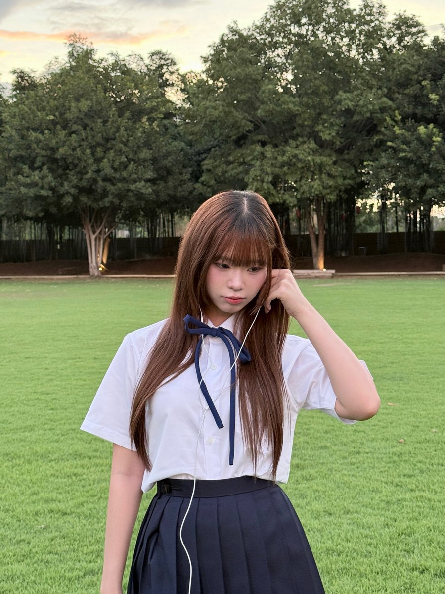 giftboxofkwan's tweet photo. kwan’s update ❀ 🌺🍐 ig post – kwan.cgm48office  ;  

"同じ夢見れるかな？？"

Translate : "เราจะฝันแล้วเห็นเรื่องเดียวกันบ้างไหม? ? "

🔗 https://t.co/CUpuRdBI8o
(1)
#KwanCGM48 #CGM48 https://t.co/NzDD8E7A5R