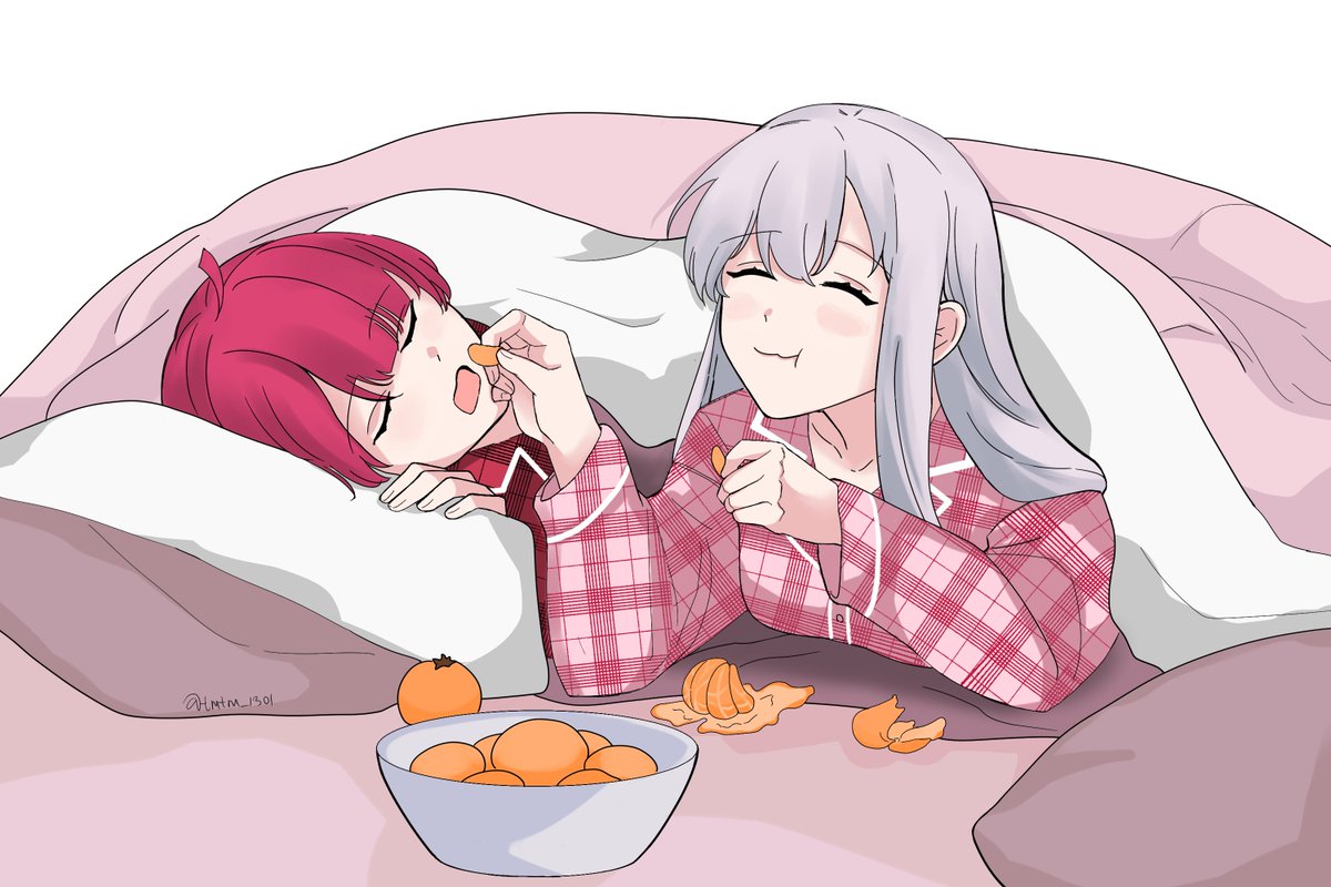 tmtm_1301's tweet photo. nonoyuno sleepover

#yumemita
#bandoriart
#ののユノ https://t.co/Lla8SrBPyy