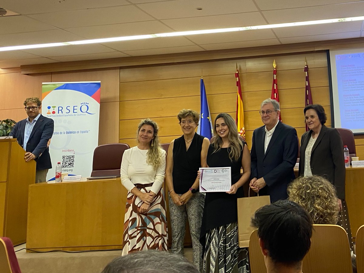 Marina_Chem's tweet photo. Very happy to have received this recognition for my PhD thesis! 🏆 It was a pleasure to present my work during @_GENAM’s 25th anniversary celebration. Thank you to the committee and to everyone who has been part of this journey https://t.co/nazO8TLCCr
