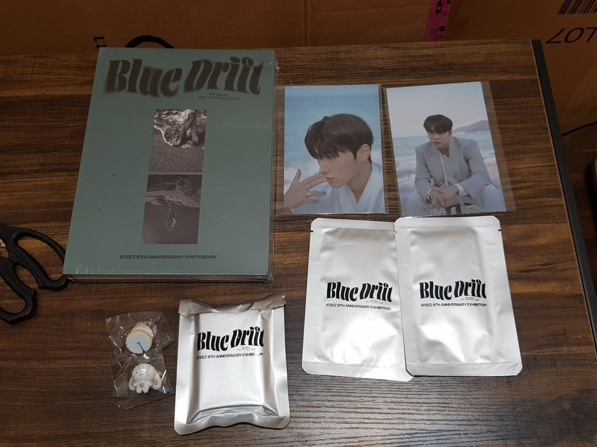 Ma_Dan_'s tweet photo. อัพเดทรอบหิ้ววันที่ 5 ของถึงโกดังแล้ว รอบบินกลับไทยวันที่12 หากของถึงไทยแล้วจะแจ้งให้มราบอีกครั้งค่ะ #มะเด้นอัพให้แล้ว https://t.co/u2BJUg5Ah8