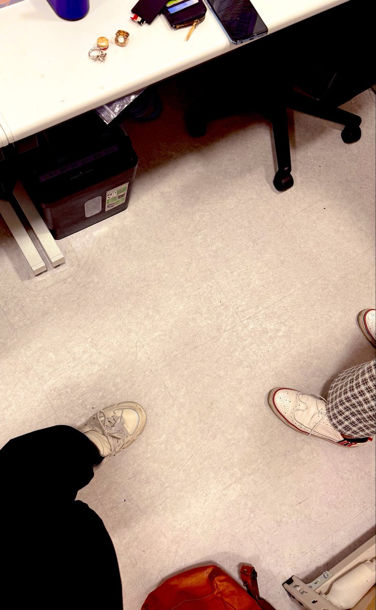 Starring_NeRo's tweet photo. 安心して任せれる仲間の環境に感謝

少し前の自分はキャパが無さすぎて

大事なことにも時間や向き合うことができなかった　今に感謝

今日はいい1日でしたか

#経営　#v系　#バンドマン https://t.co/17RZ2tfSss