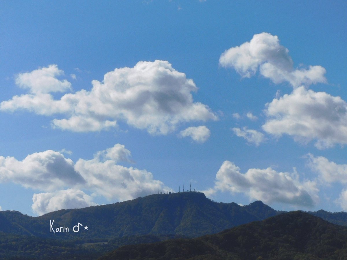 karinOxO's tweet photo. 少し色付いてきた
お疲れ様でした
 #空がある風景   #ｷﾘﾄﾘｾｶｲ 
 #リフレクション 
 #前田森林公園  
暗くて見えにくいけど🦆いるよ https://t.co/c293vOdQWM