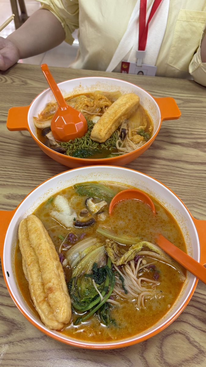 Veyra27's tweet photo. Let me share today's lunch with you, although it was very simple.😊 https://t.co/xC9q2SUE3K